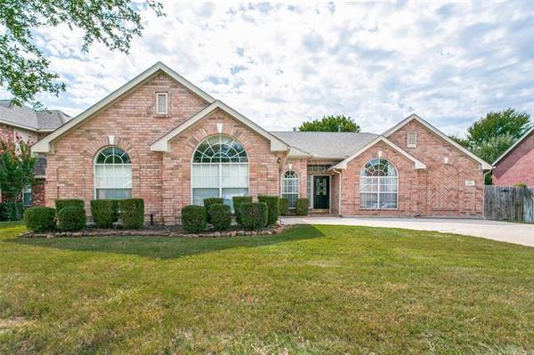 203 Village Trail, Trophy Club, TX 76262