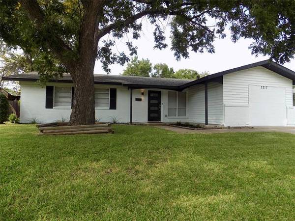 3217 Centennial Drive, Garland, TX 75042