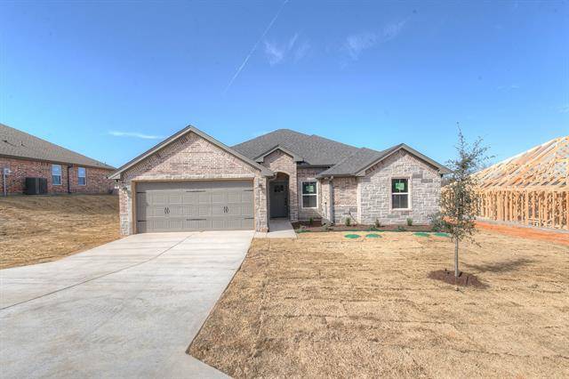 2122 Christine Drive, Granbury, TX 76048