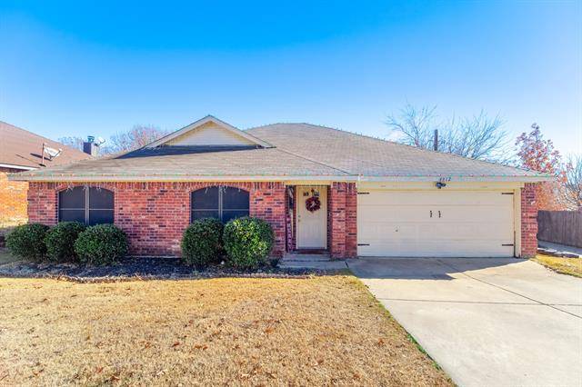 4812 Maryannes Meadow Drive, Fort Worth, TX 76135