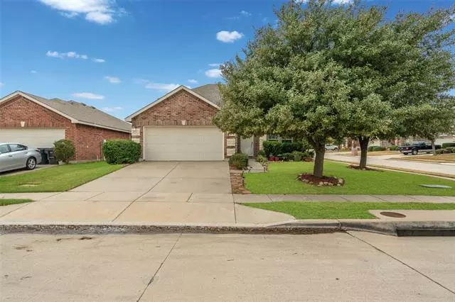 12733 Mourning Dove Lane, Fort Worth, TX 76244