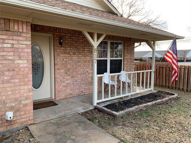 817 W 5th Street, Justin, TX 76247