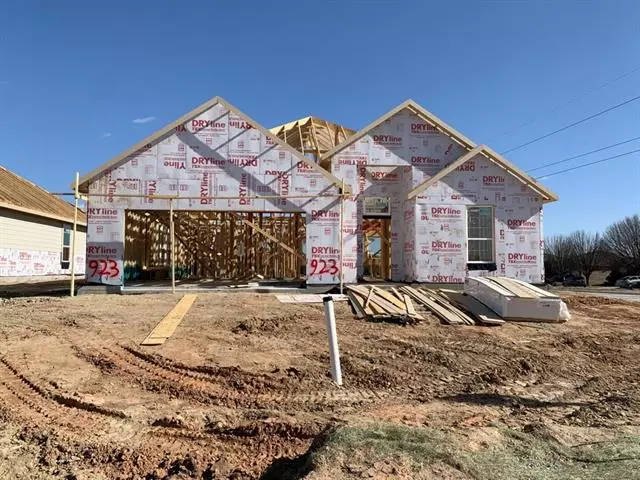 923 Swift Drive, Sherman, TX 75092