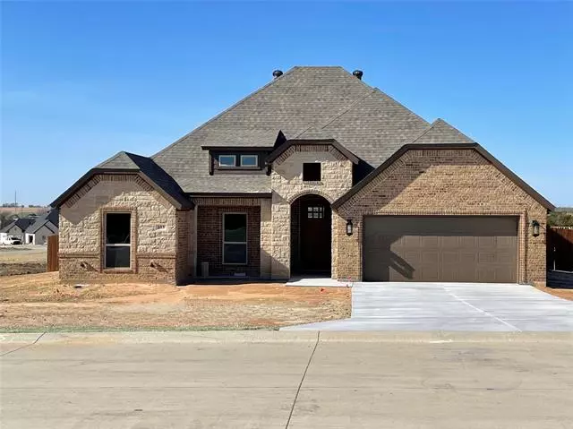 103 Oak View Drive, Godley, TX 76044