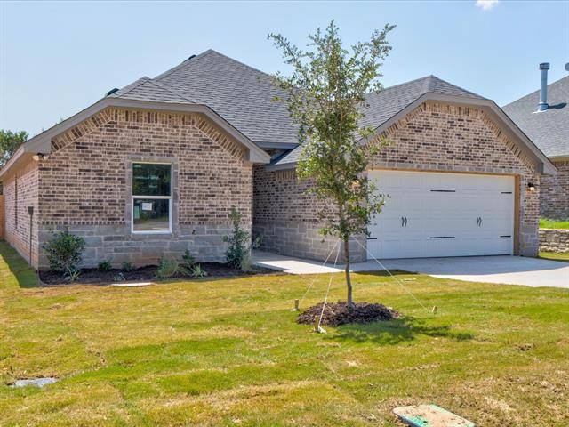 2601 Creek Drive, Granbury, TX 76048