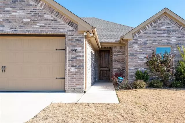 Granbury, TX 76049,521 Landry Court