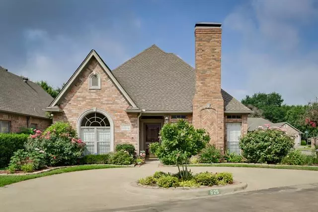 Corsicana, TX 75110,625 Mockingbird Place