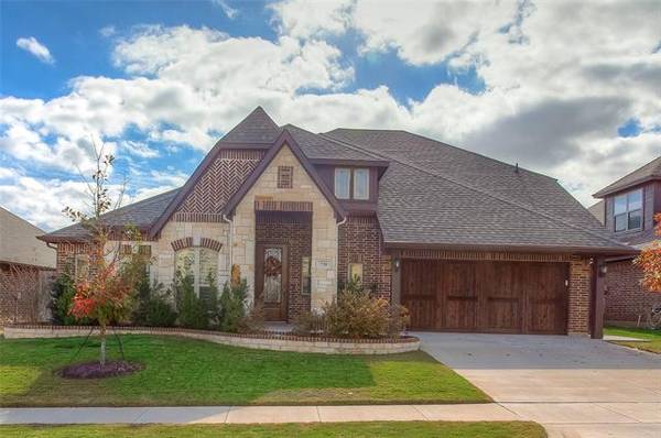 720 Paintbrush Court, Aledo, TX 76008