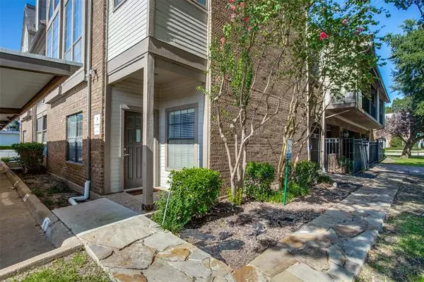 4203 Holland Avenue #17, Dallas, TX 75219