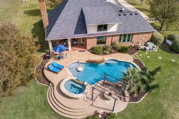 220 Pheasant Hill Drive, Mclendon Chisholm, TX 75032