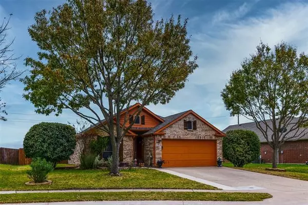 Waxahachie, TX 75165,106 Running Deer Lane