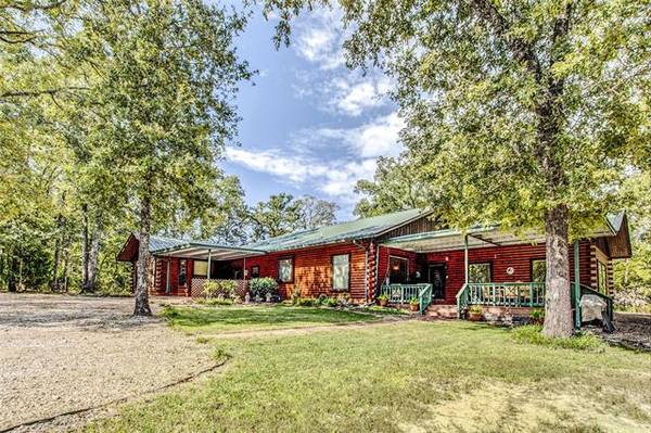 2432 Fox Point Road, Quinlan, TX 75474