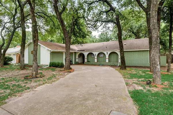 Hurst, TX 76053,1317 Kathryn Street