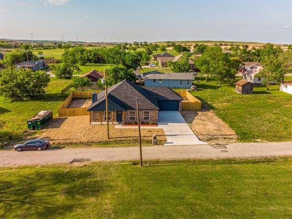 701 Ennis Scott, Ferris, TX 75125