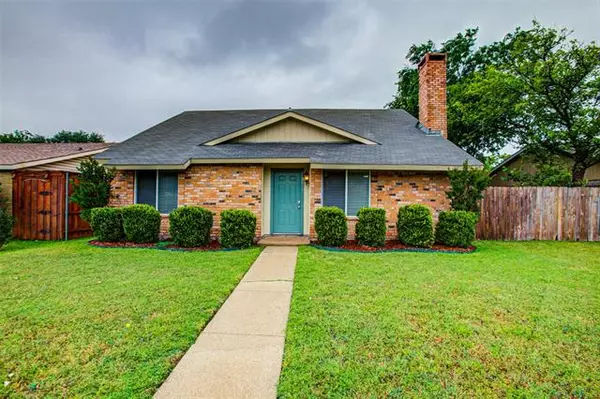 2817 Royalty Drive,  Garland,  TX 75044