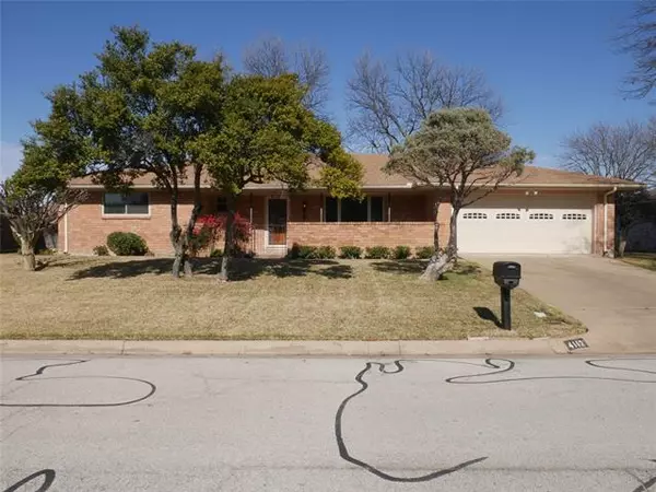 4112 Alicante Avenue, Fort Worth, TX 76133