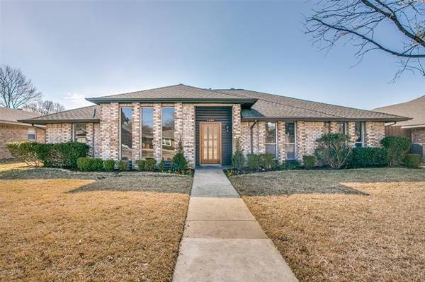 1304 N Trail Drive, Carrollton, TX 75006