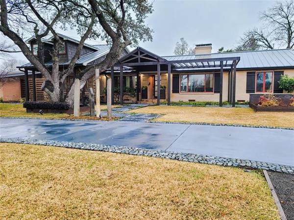 6463 Stichter Avenue,  Dallas,  TX 75230