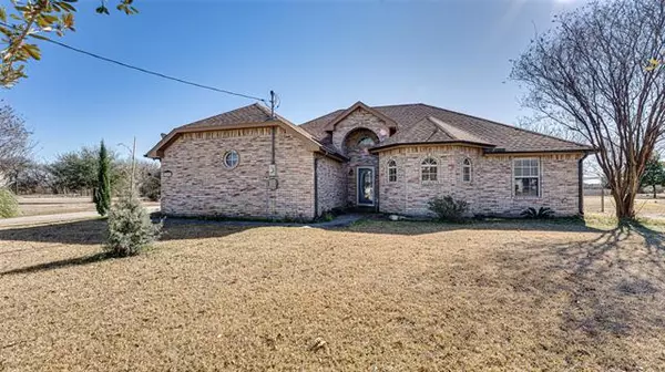 Waxahachie, TX 75165,105 Country Drive