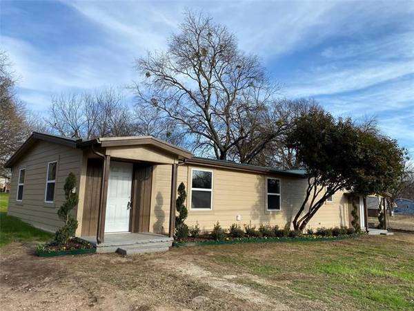 21 Park Lane, Gainesville, TX 76240