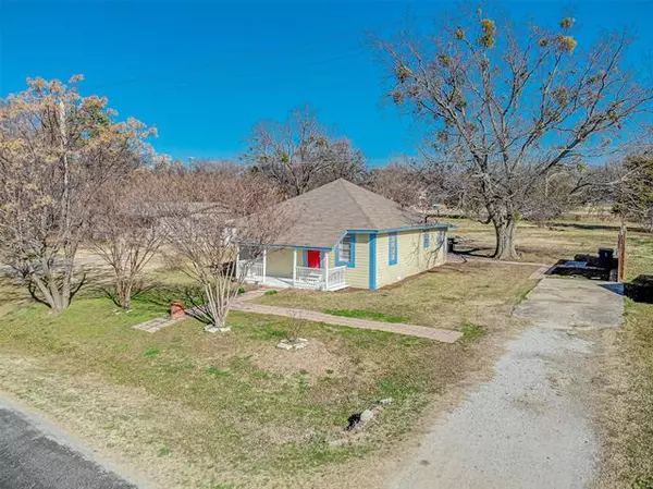 Pilot Point, TX 76258,605 N Jefferson Street