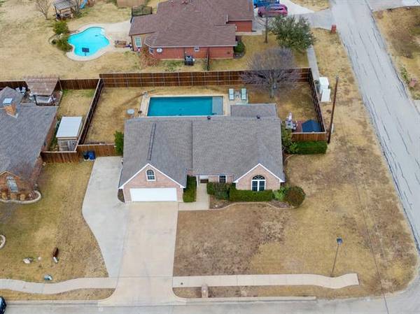 200 White Wing Drive,  Krum,  TX 76249