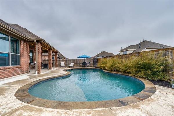 101 Parkside Road, Forney, TX 75126