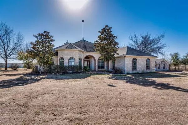 2305 Marshall Road,  Waxahachie,  TX 75167