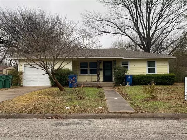 1807 Feagin Street,  Kaufman,  TX 75142