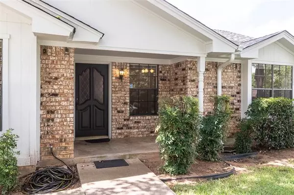 Grapevine, TX 76051,2929 Ridgewood Drive