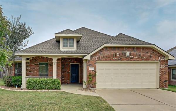 1611 Cowtown Drive, Mansfield, TX 76063