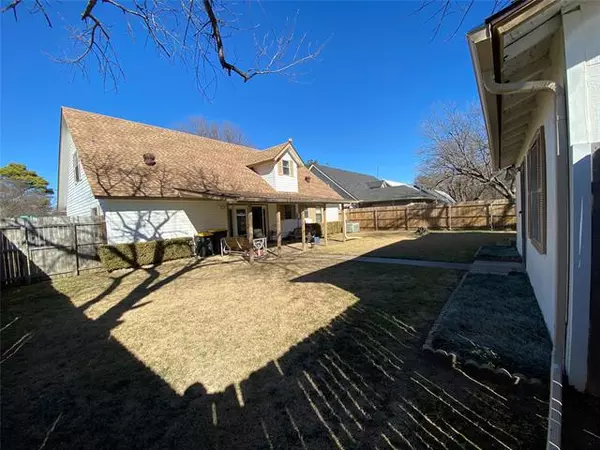 Denton, TX 76209,500 Chisholm Trail