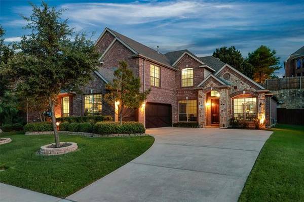 412 Crystal Glen Drive, Keller, TX 76248