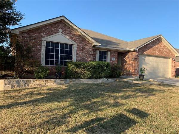 452 Cambridge Drive, Saginaw, TX 76179