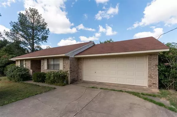 1270 County Road 1036, Greenville, TX 75401