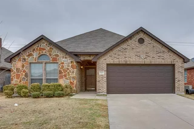 120 Starlight Drive, Forney, TX 75126