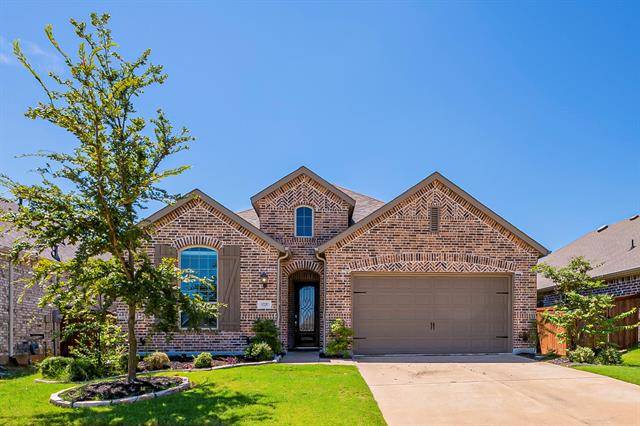 1720 Canter Court, Aubrey, TX 76227