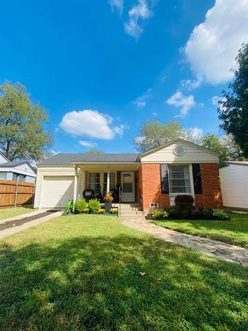 4308 Curzon Avenue, Fort Worth, TX 76107