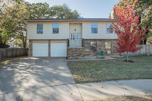 3109 Manchester Court, Bedford, TX 76021