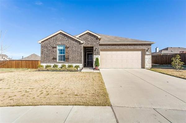 3308 Beau Place, Aubrey, TX 76227