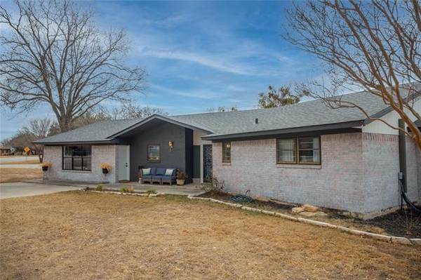 101 Greentree Circle, Early, TX 76802