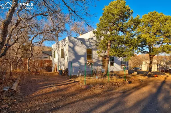 Manitou Springs, CO 80829,336 TERRACE PL