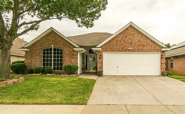 8908 Tyne Trail, Fort Worth, TX 76118