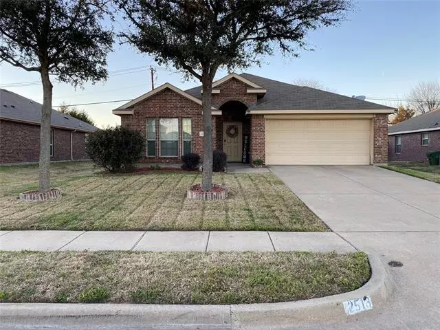 2513 Wynngate Drive, Seagoville, TX 75159