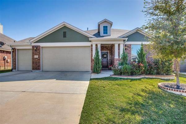 429 Cold Mountain Trail, Fort Worth, TX 76131