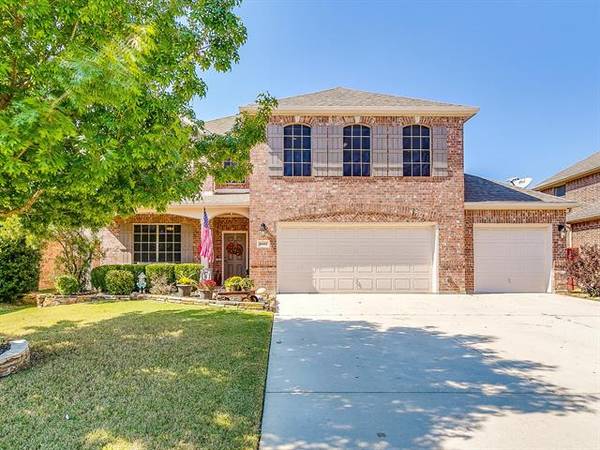 15453 Landing Creek Lane, Fort Worth, TX 76262