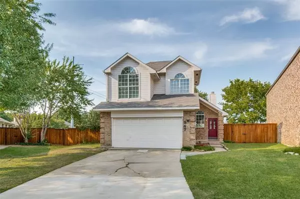 947 Plantation Drive, Lewisville, TX 75067