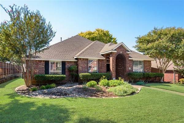 1449 Summerhill Drive, Carrollton, TX 75007