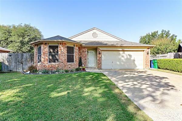 7725 Virgie Court, Watauga, TX 76148