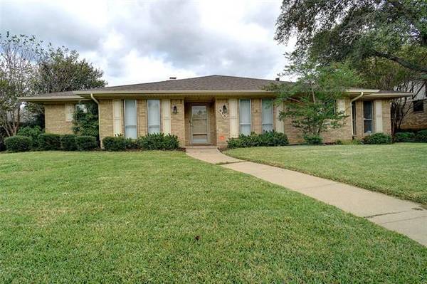 613 Cimmaron Strip, Lewisville, TX 75077